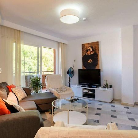 Apartamento Con Parking Gratuito Малага Екстер'єр фото